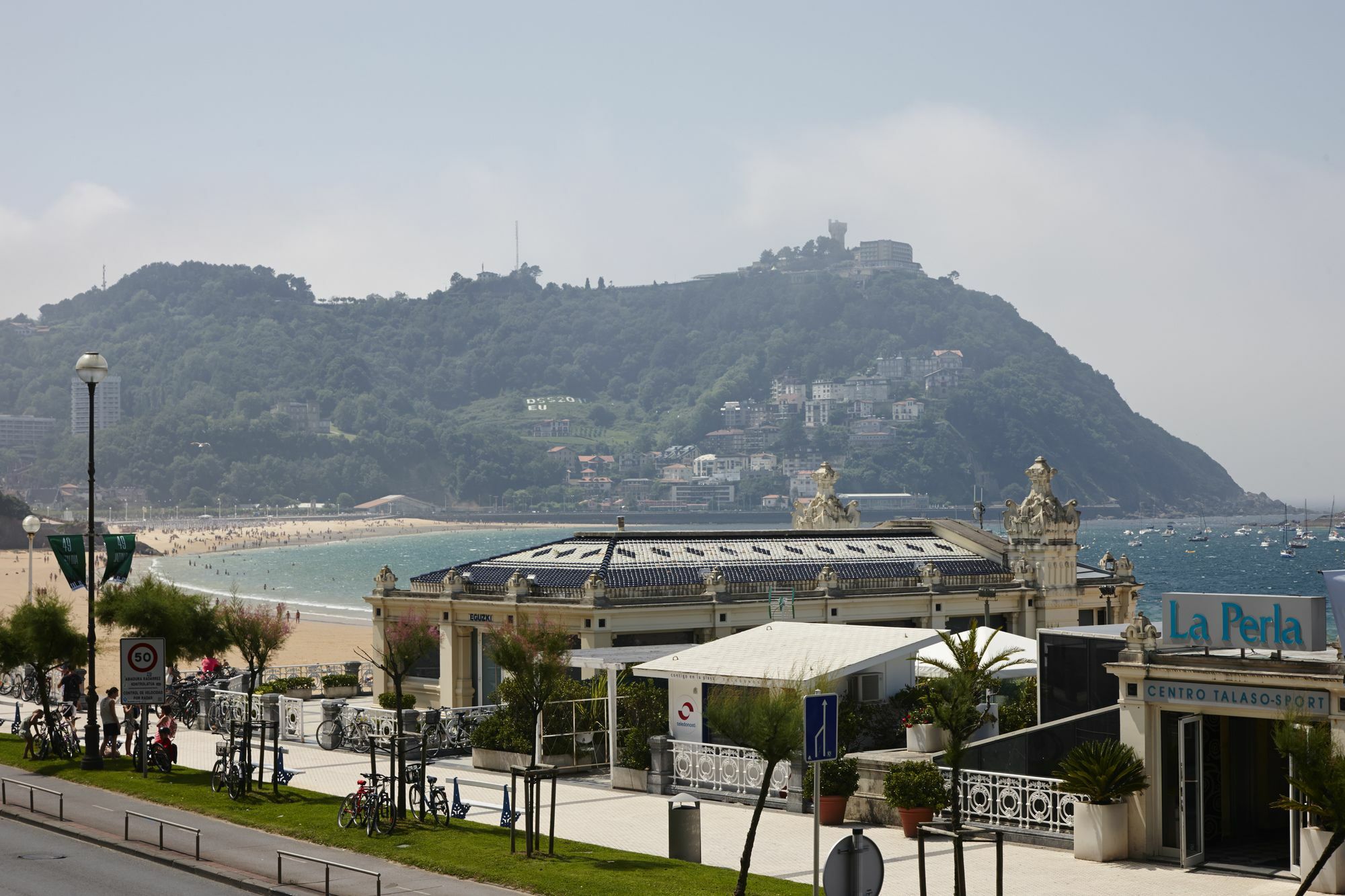 Playa De La Concha 3 Apartment By Feelfree Rentals ซานเซบาสเตียน ภายนอก รูปภาพ