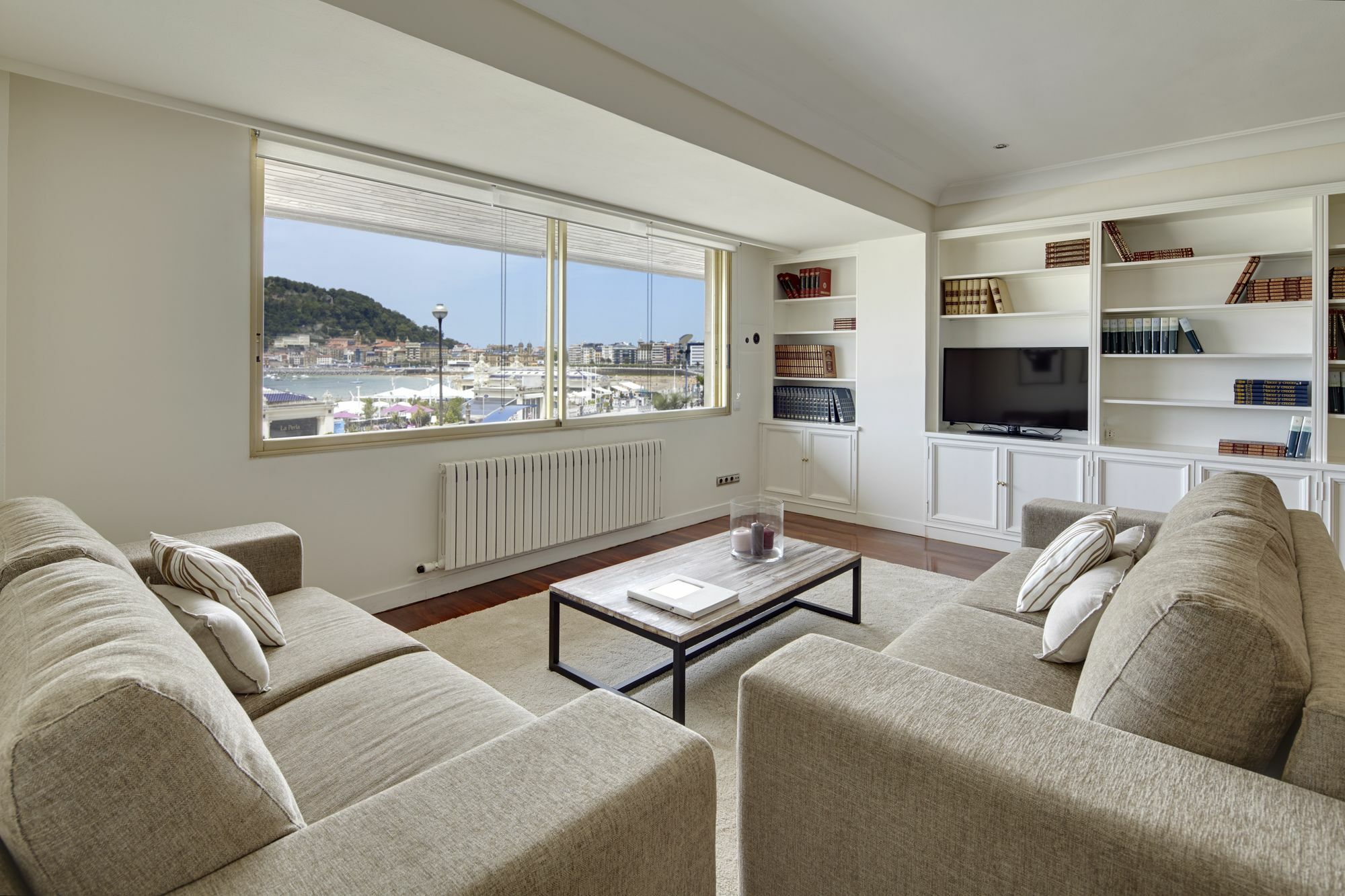 Playa De La Concha 3 Apartment By Feelfree Rentals ซานเซบาสเตียน ภายนอก รูปภาพ